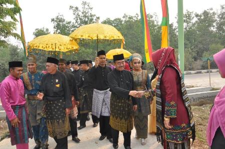 Pengurus LAM yang di Lantik Agar Mempertahankan dan Melestarikan Nilai-nNilai Budaya Melayu